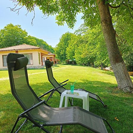 Perperеshka River Villas Stremtsi 外观 照片