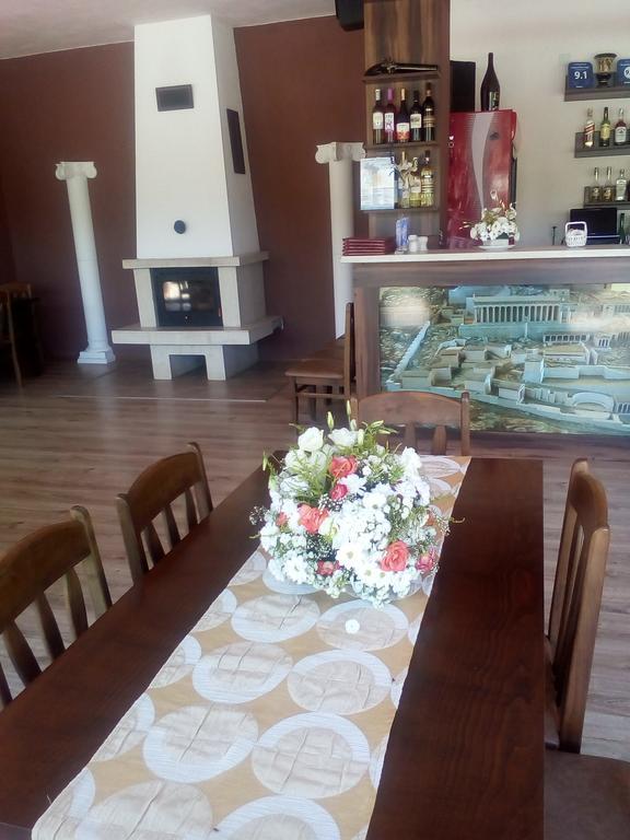 Perperеshka River Villas Stremtsi 外观 照片