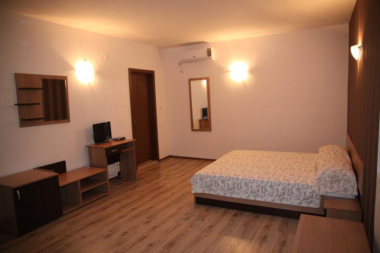 Perperеshka River Villas Stremtsi 外观 照片